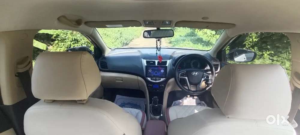 Hyundai Fluidic Verna 1.6 Crdi 2012