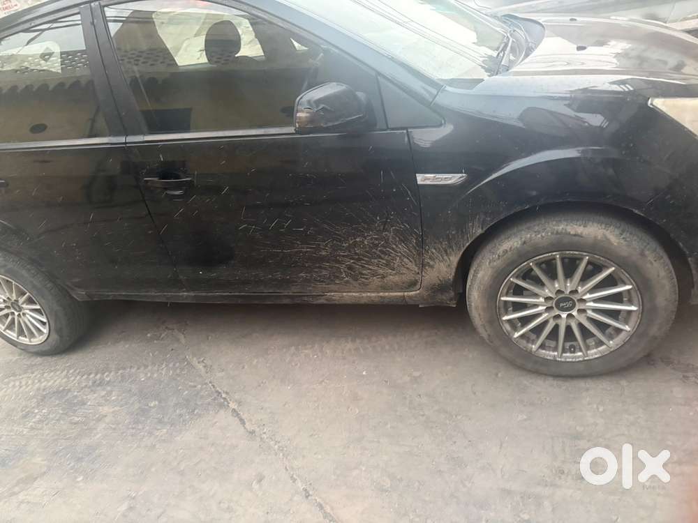 Ford Figo 2015 Cng & Hybrids Well Maintained