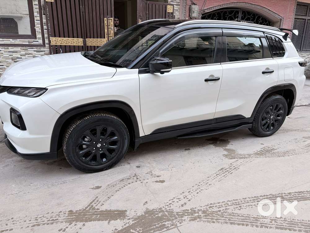 Maruti Suzuki Grand Vitara 1.5 Alpha Plus Dual Tone Intelligent Hybr..