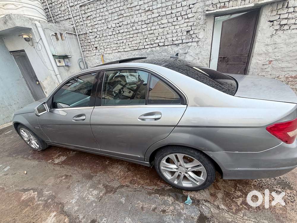 Mercedes-benz C-class 2012 Petrol Good Condition
