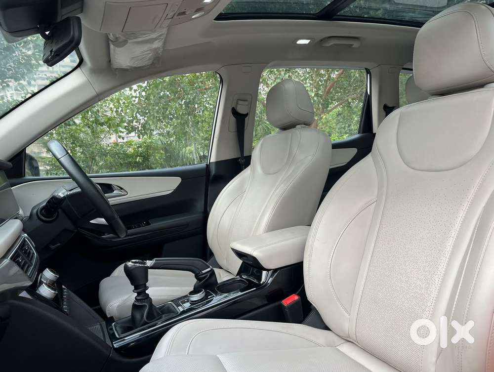 Mahindra Xuv700 2.2 Ax 7 Diesel Mt Str, 2023, Diesel