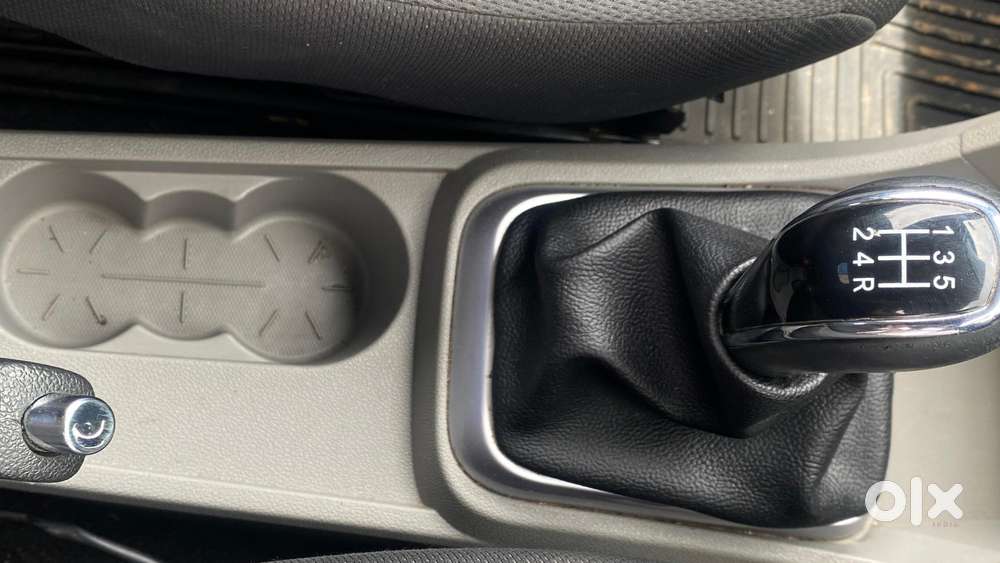 Tata Tiago 1.2 Revotron Xz, 2017, Petrol