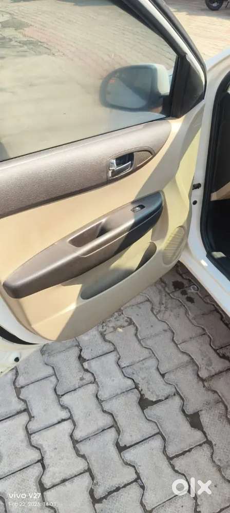 Hyundai I20 2012 Petrol 88000 Km Driven