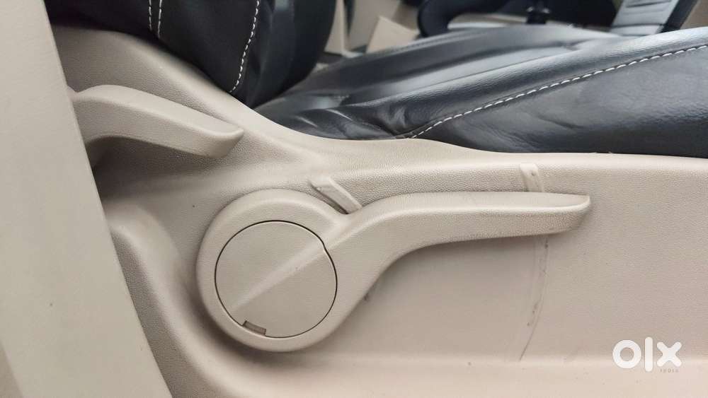 Mahindra Xuv500 W4, 2016, Diesel