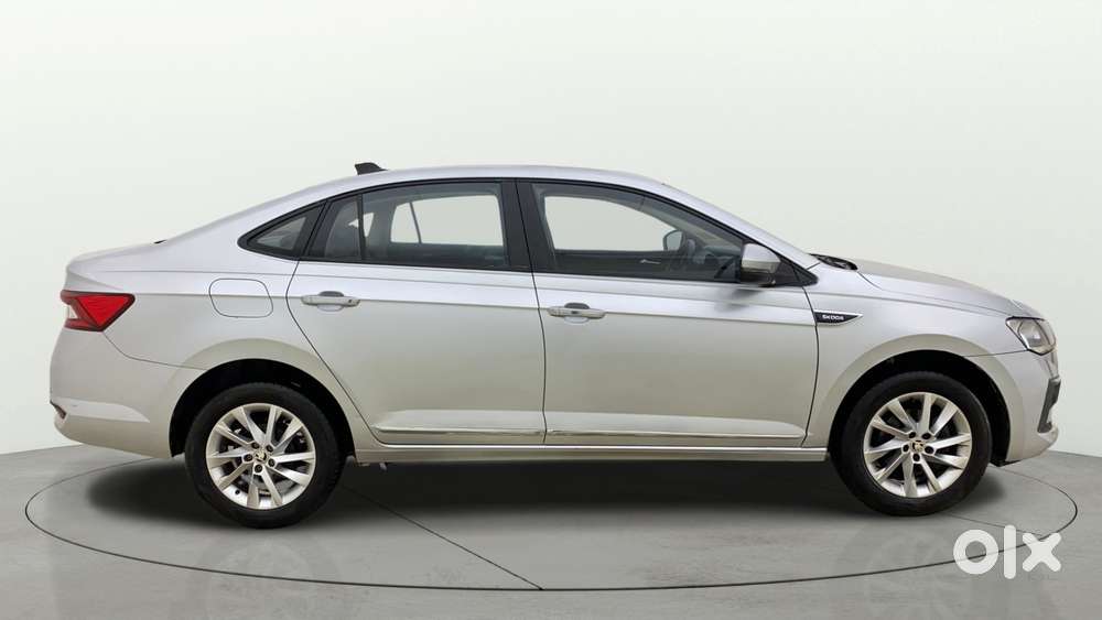 Skoda Slavia 1.0 Ambition Tsi At, 2023, Petrol