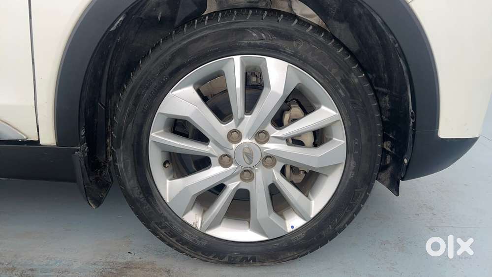 Mahindra Xuv300 W8 Amt Optional Diesel, 2021, Petrol