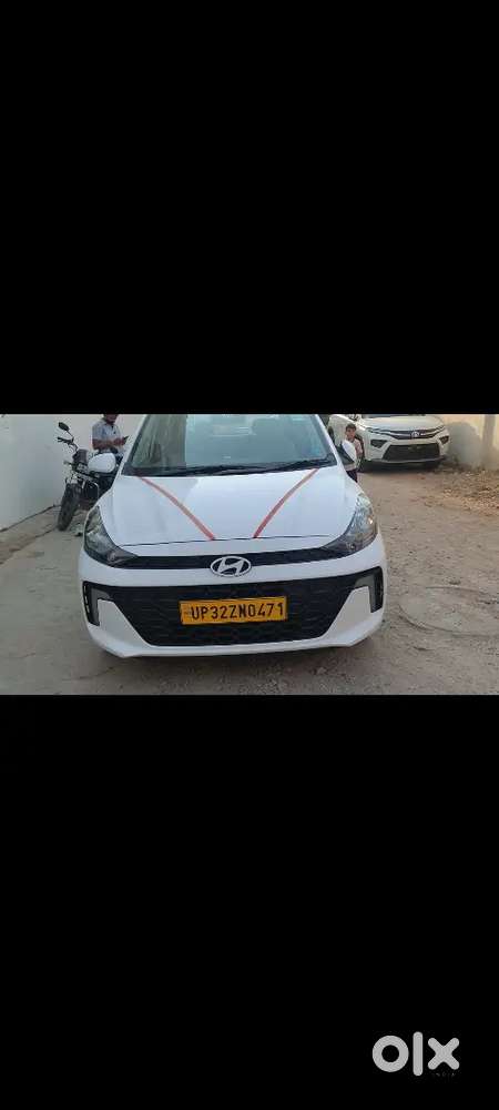 Hyundai Aura 2025 Cng & Hybrids 35000 Km Driven Urgent Sale