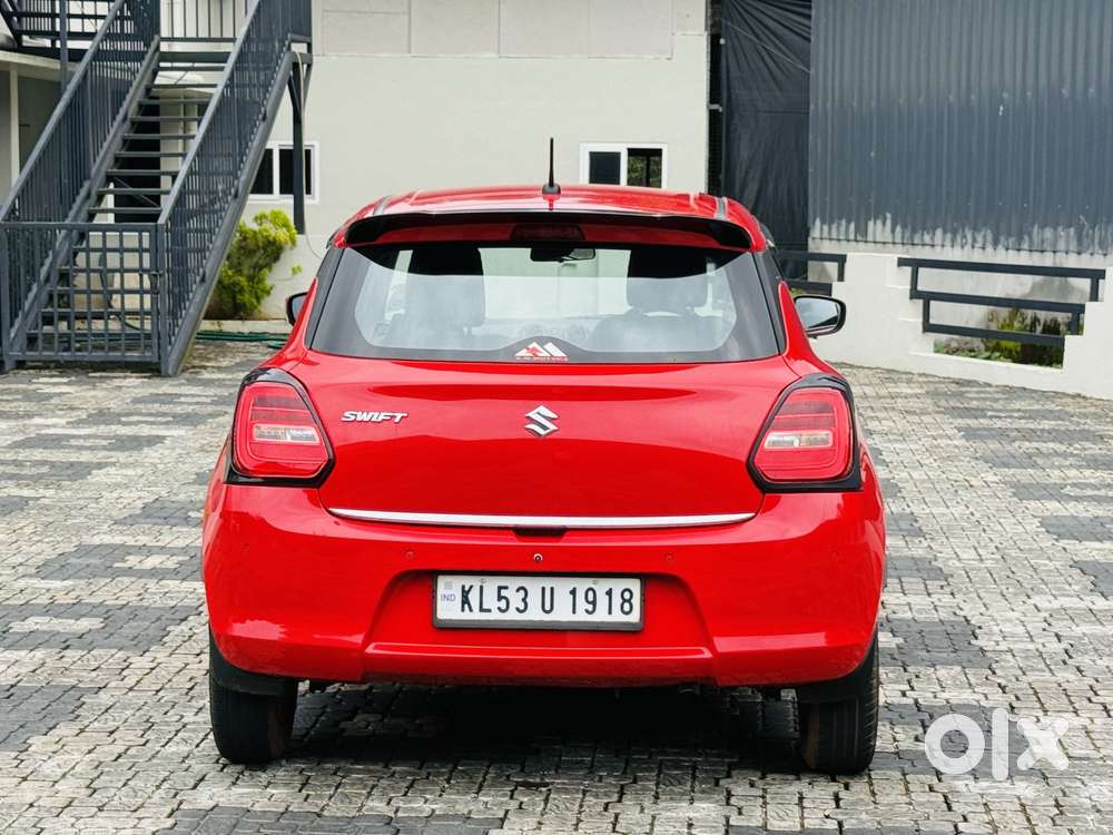 Maruti Suzuki Swift Vxi Optional, 2023, Petrol