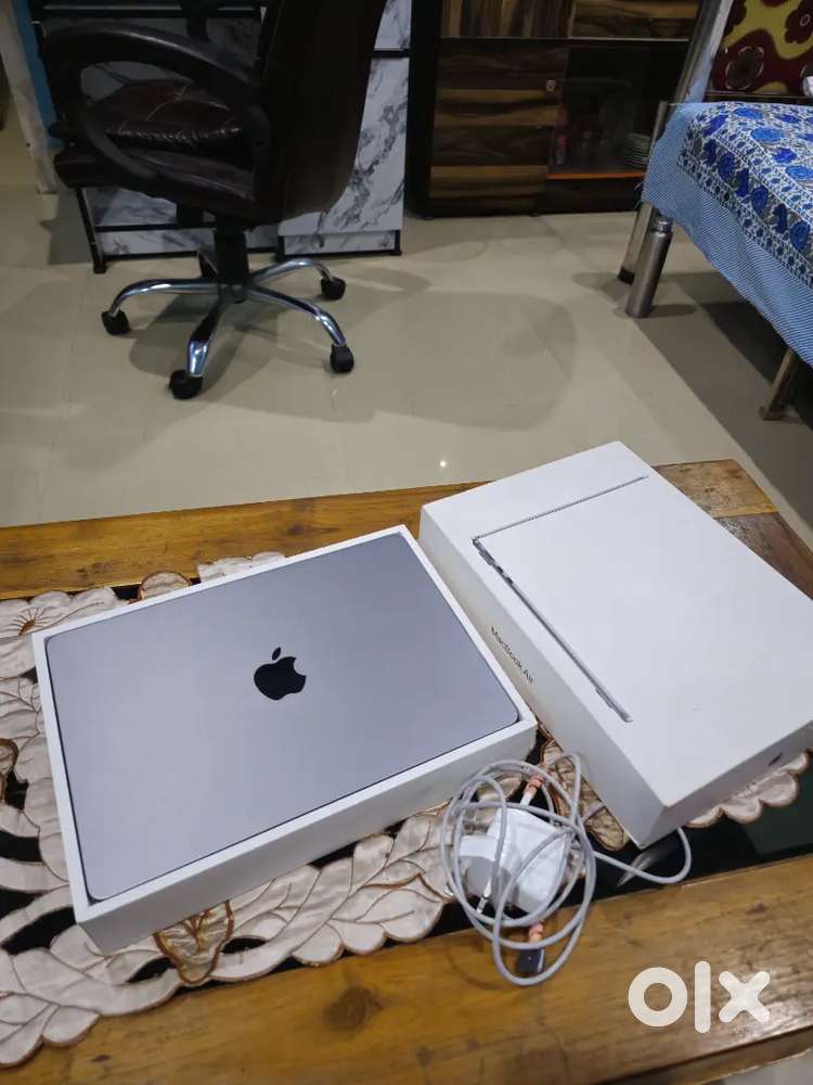 Macbook air m3 brand new  (sell/exchange)