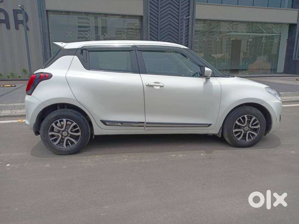 Maruti Suzuki Swift Vxi 1.2 Abs Bs-iv, 2020, Petrol