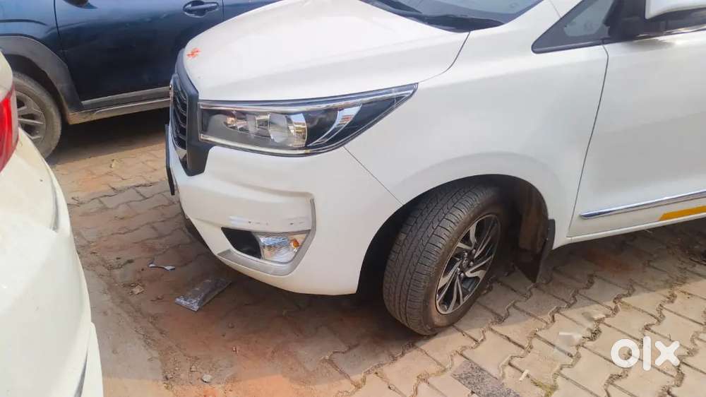 Toyota Innova Crysta 2026