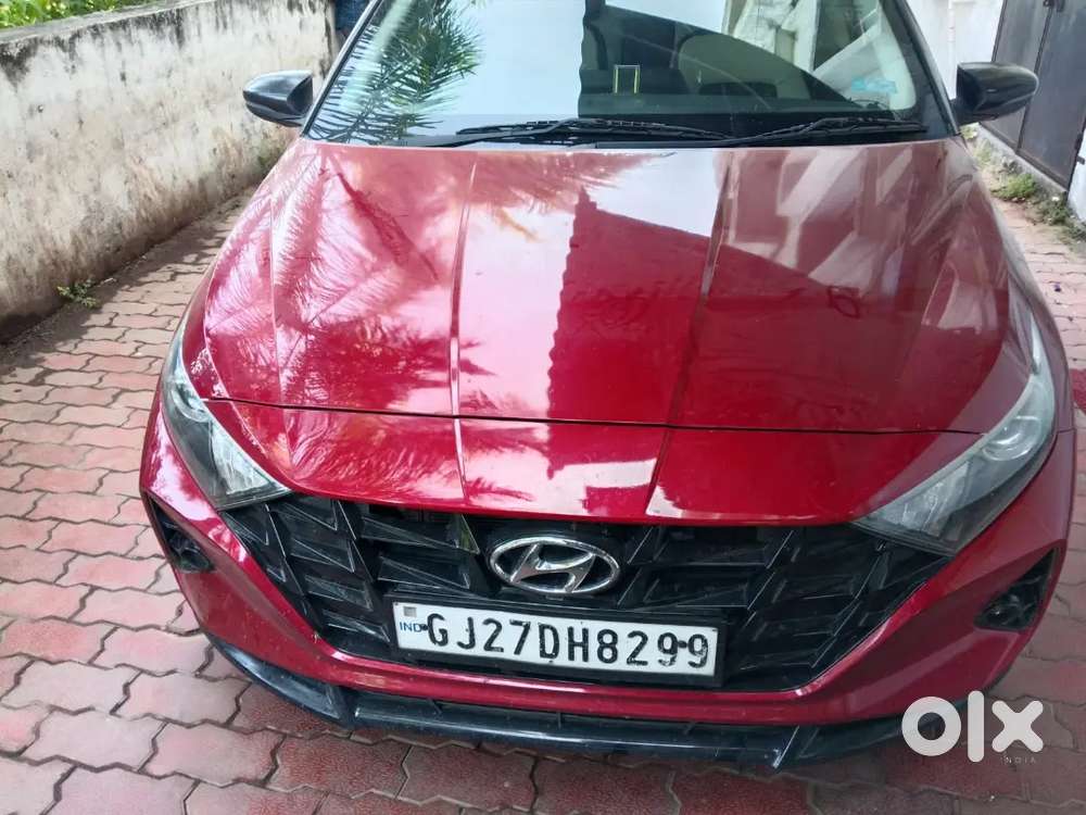 Sunroof And Dule Tone