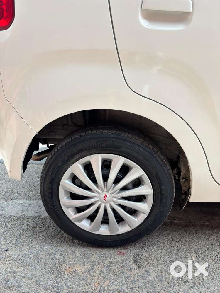 Maruti Suzuki Wagon R 1.2 Vxi, 2022, Petrol