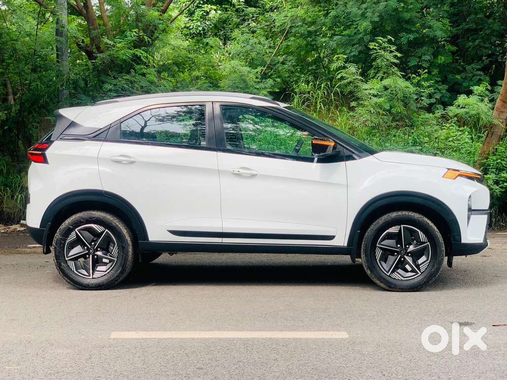 Tata Nexon Creative Plus S 1.2 Revotron Petrol 6 Amt, 2024, Petrol