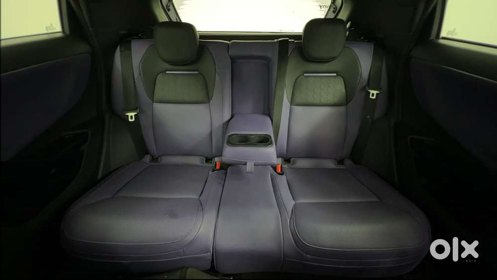 Tata Nexon Fearless Plus S Purple 1.2 Revotron Petrol 7dca Dual Tone..