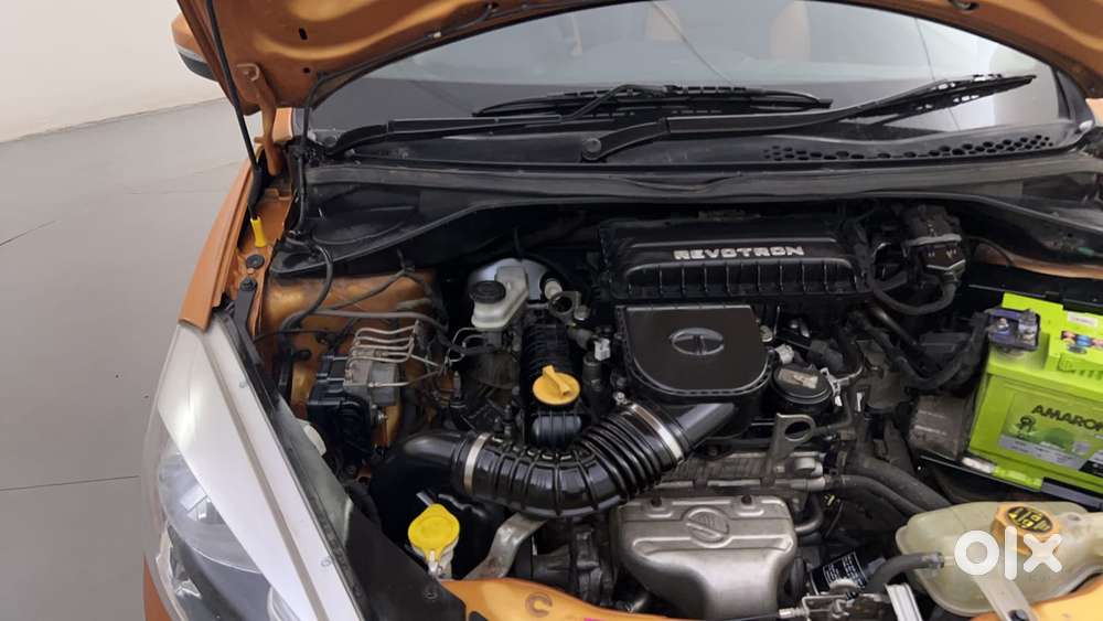 Tata Tiago Xza, 2017, Petrol