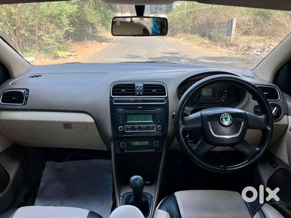 Skoda Rapid 1.5 Elegance Tdi Mt, 2012, Diesel