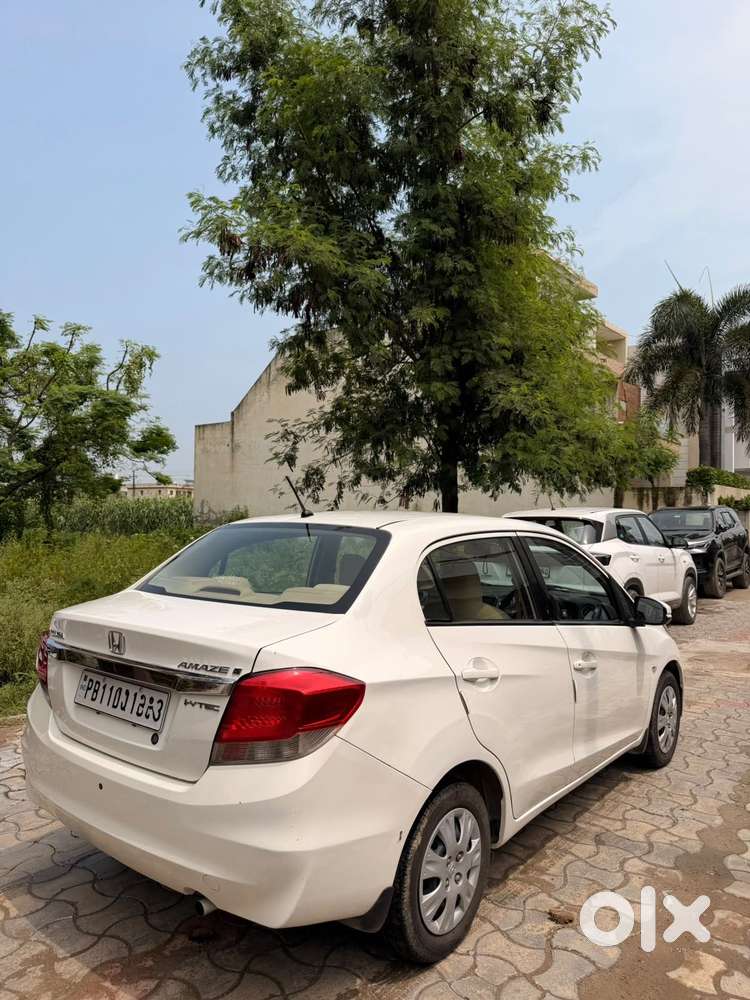 Honda Amaze S I-vtech, 2014, Petrol
