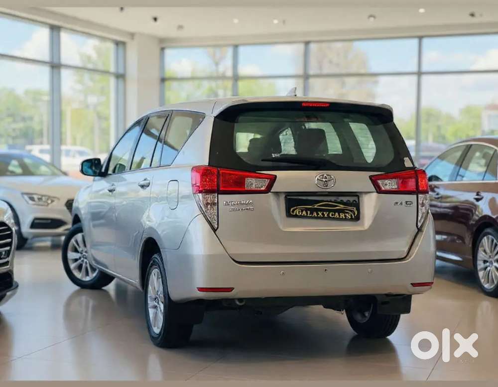 Toyota Innova Crysta 2010 Diesel 199998 Km Driven