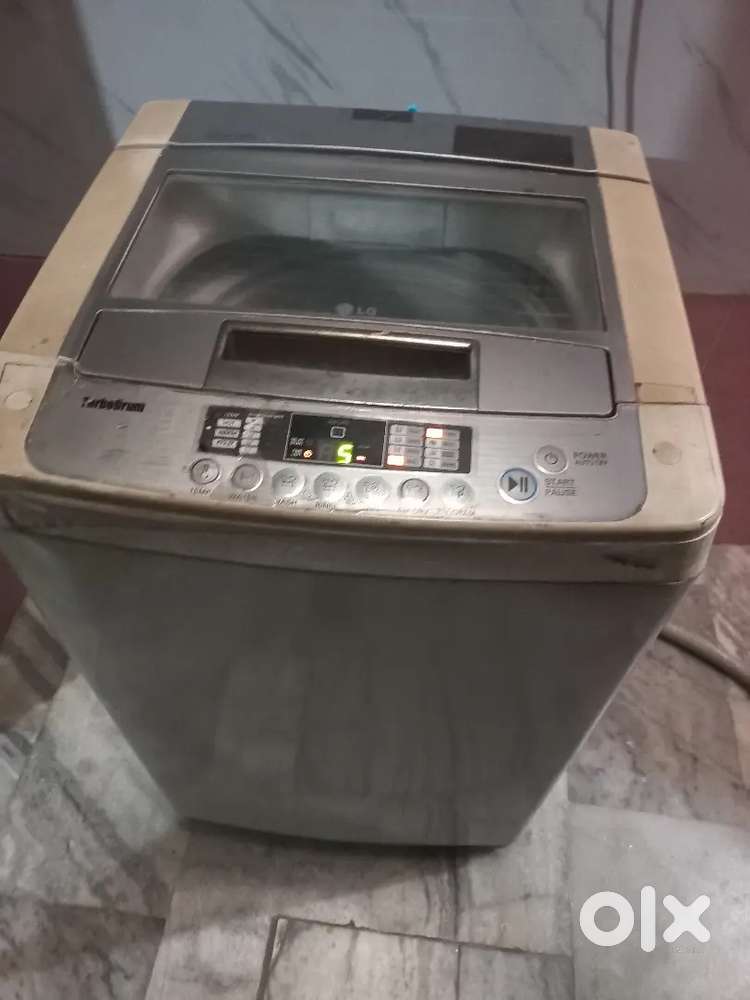FULL AUTOMATIC LG TOP LOAD WASHING MACHINE