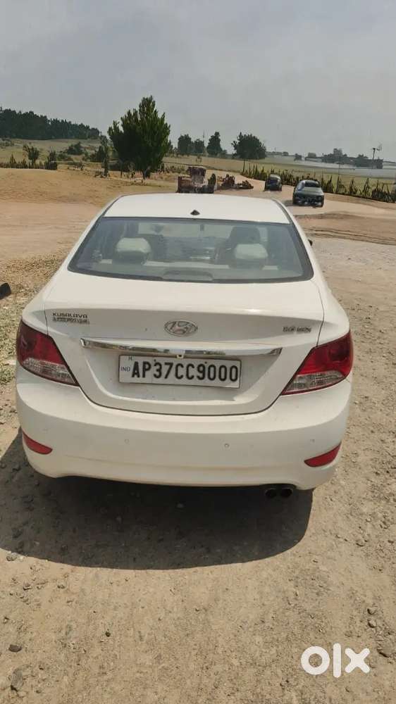 Hyundai Verna 2015 Diesel 60000 Km Driven