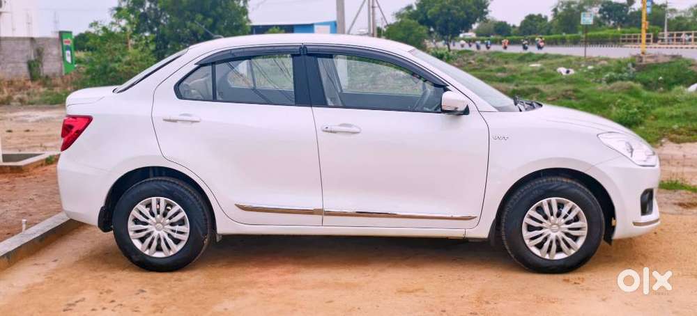 Maruti Suzuki Swift Dzire Vxi Optional, 2019, Petrol