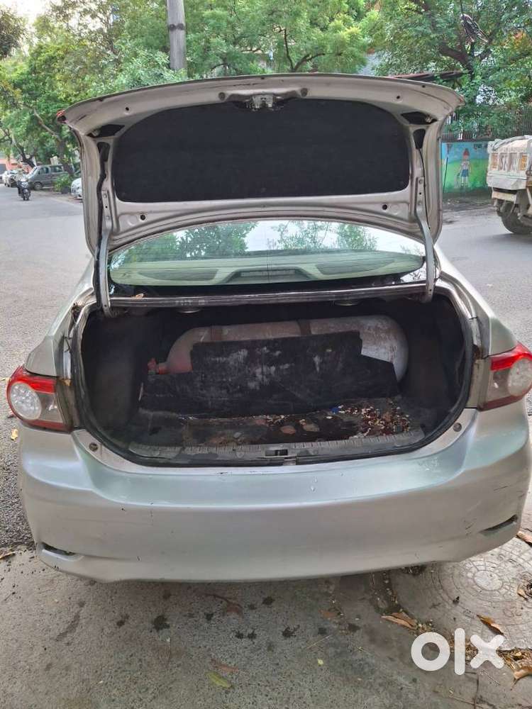 Toyota Corolla Altis, 2011, Cng & Hybrids