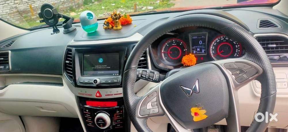 Mahindra Xuv300 2022 Diesel Well Maintained