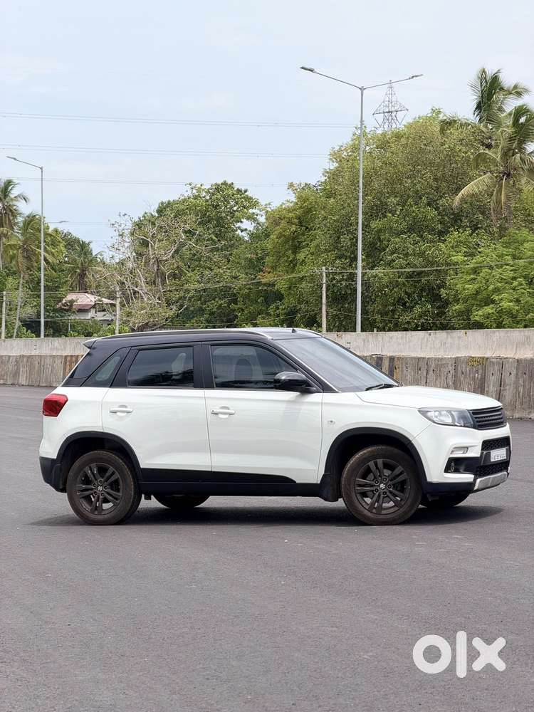 Maruti Suzuki Brezza Zdi+ Dual Tone, 2017, Diesel