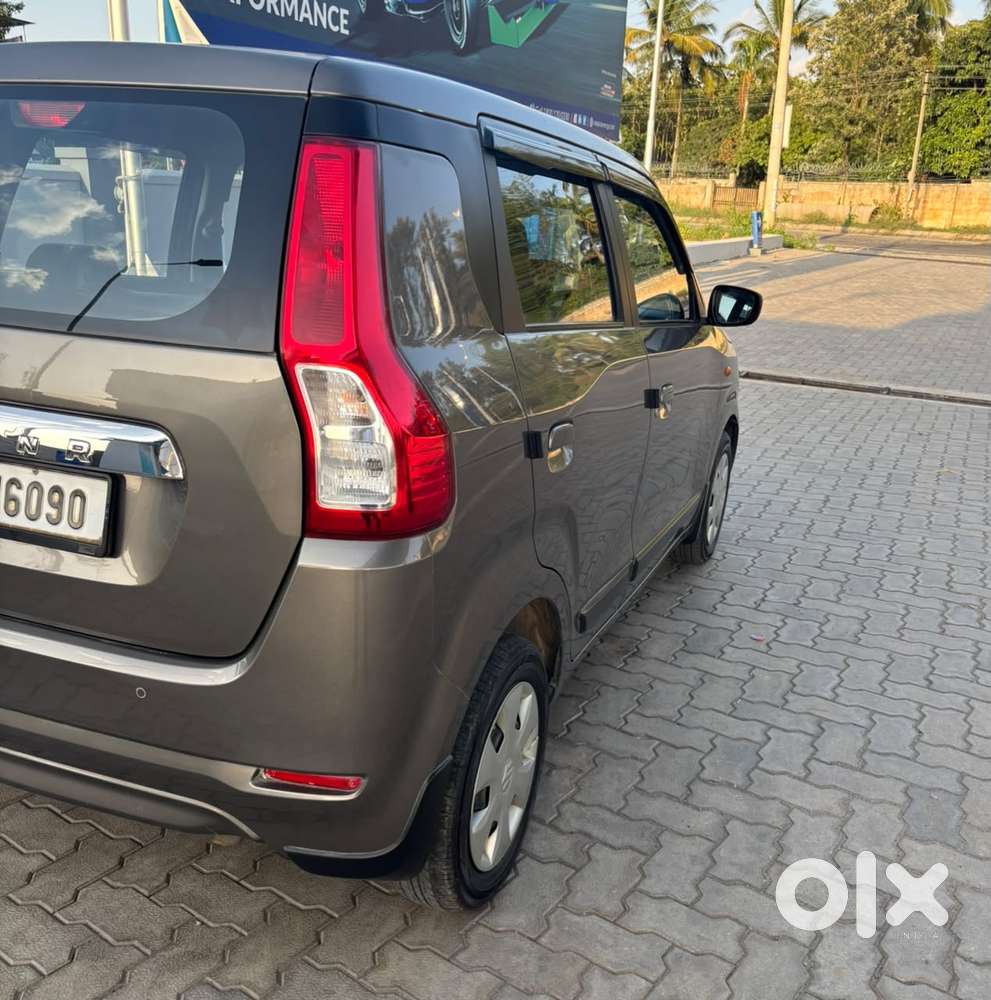Maruti Suzuki Wagon R Zxi, 2022, Petrol