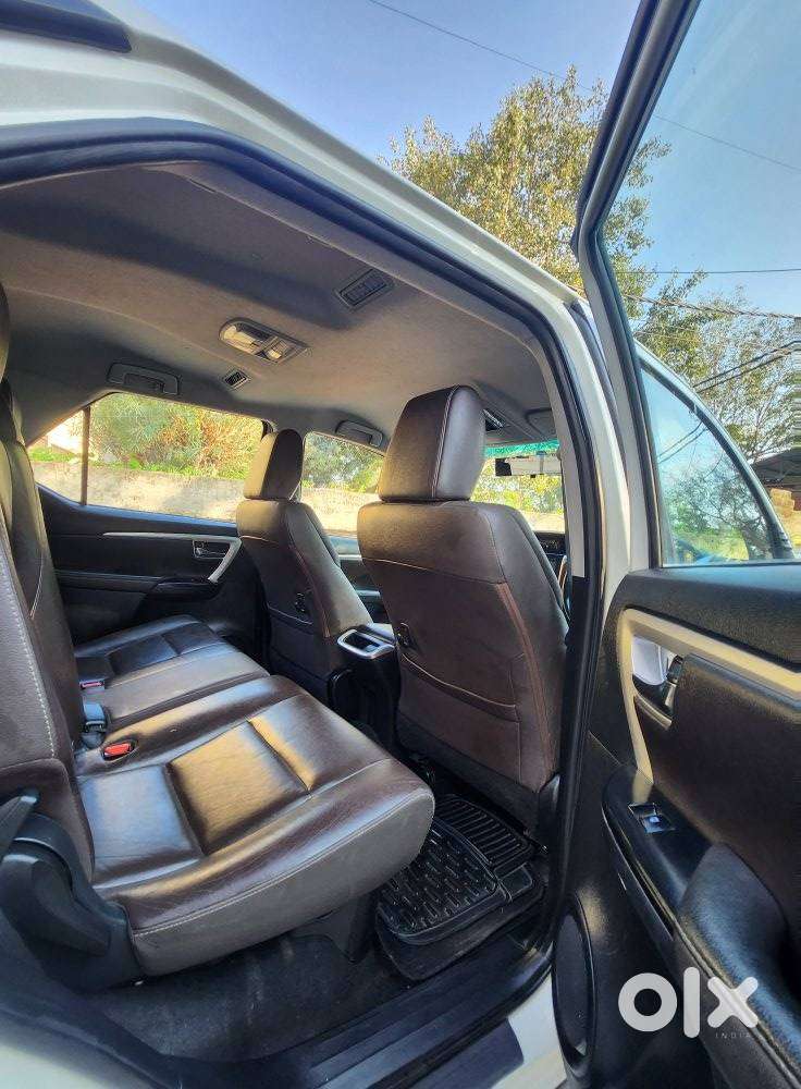 Toyota Fortuner 4x2 At 2.8 Diesel, 2018, Diesel