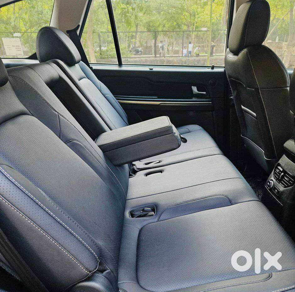 Tata Hexa 2.2 Xta 4x2 7 Str, 2017, Diesel