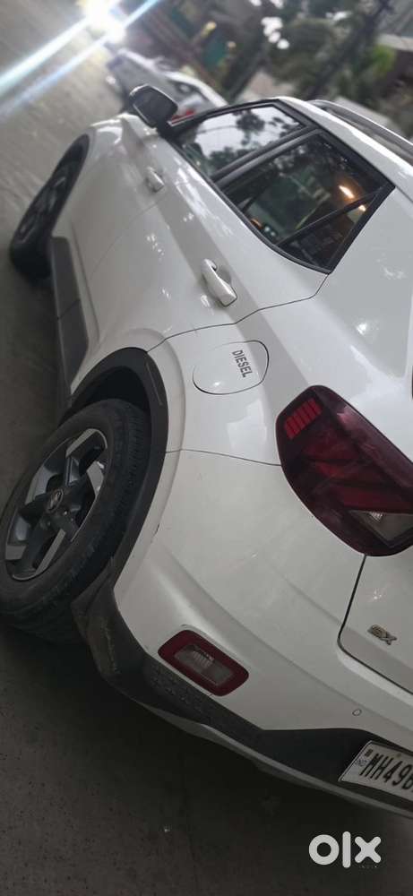 Hyundai Venue Diesel 2019
