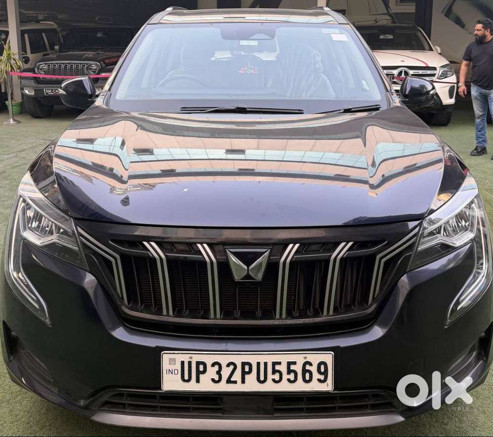 2024 Mahindra Xuv700 Ax7 Diesel Mt 7-seater  20,000 Km  Single Owner