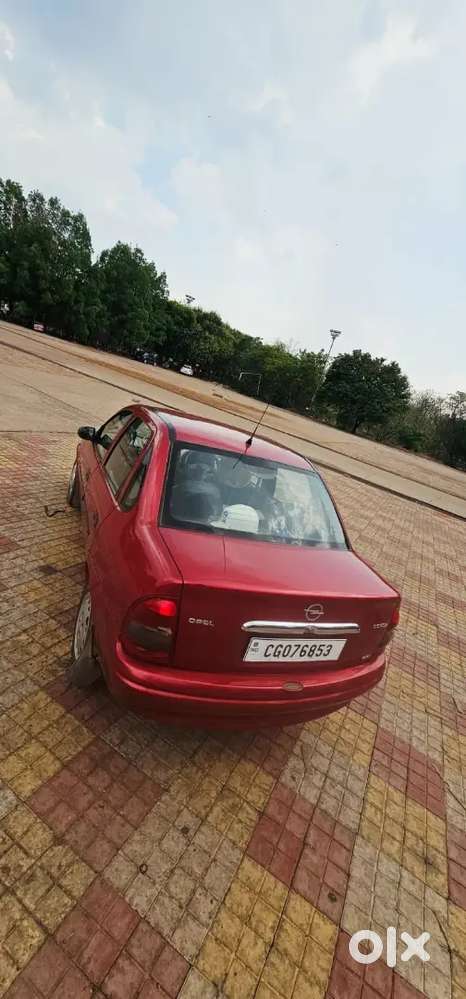 Opel Corsa 1.4 Gsi 2005 All Paper's Okhy And Insurance And Puc Paper's