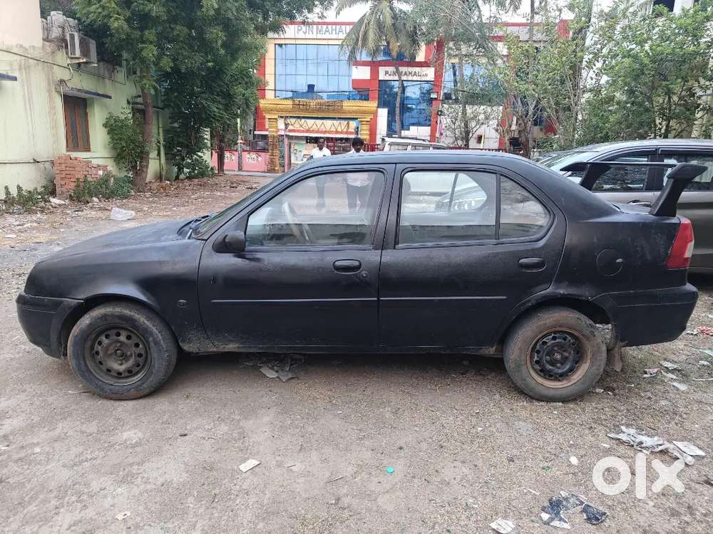 Ford Ikon 2005 Petrol 50000 Km Driven