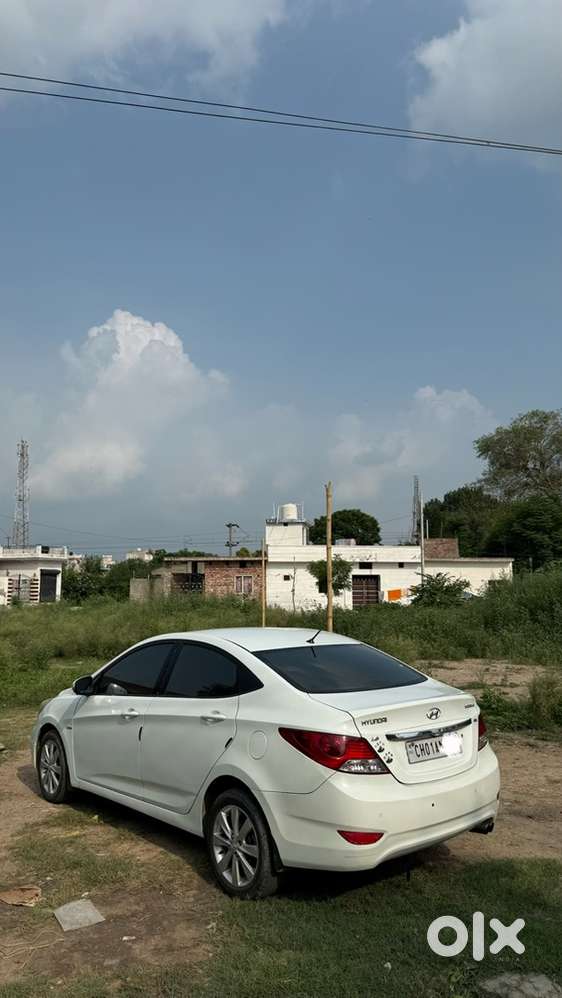 Hyundai Fluidic Verna Diesel 2012