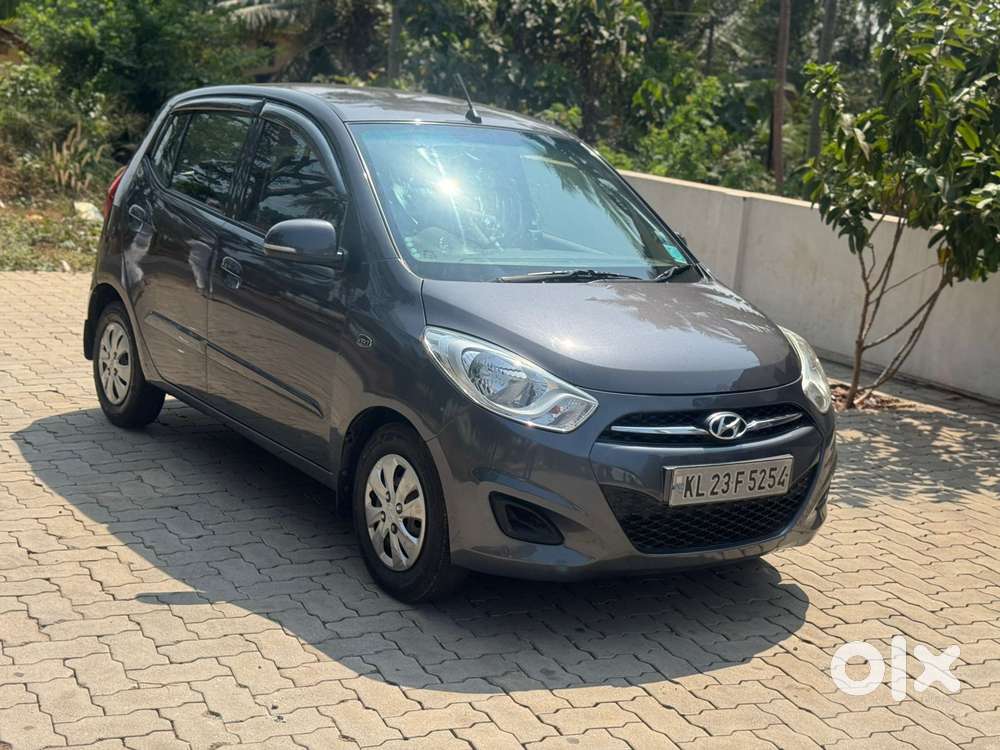 Hyundai I10 Sportz, 2012, Petrol