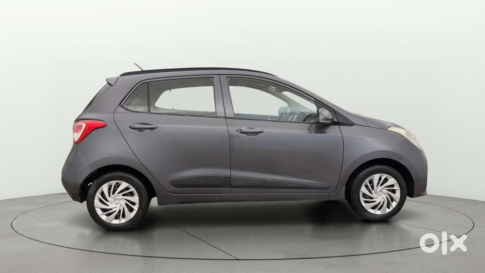 Hyundai Grand I10 Sportz 1.2 Kappa Vtvt, 2017, Petrol