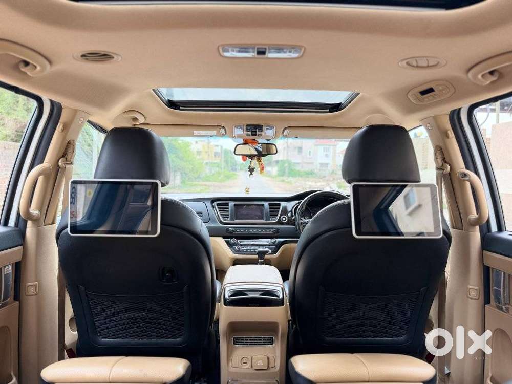 Kia Carnival Limousine Plus 7 Str, 2021, Diesel
