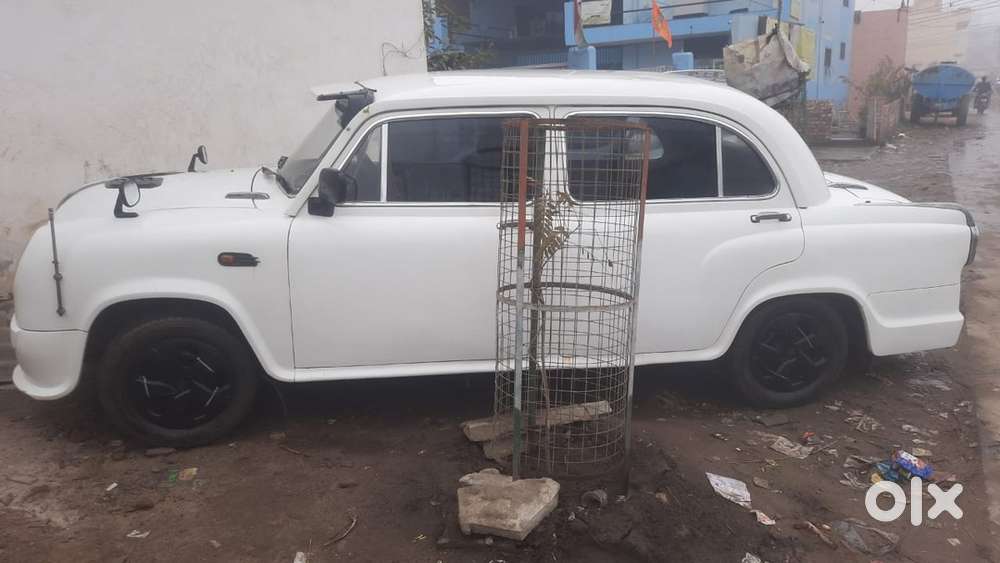 Ambassador Manual Car 2013