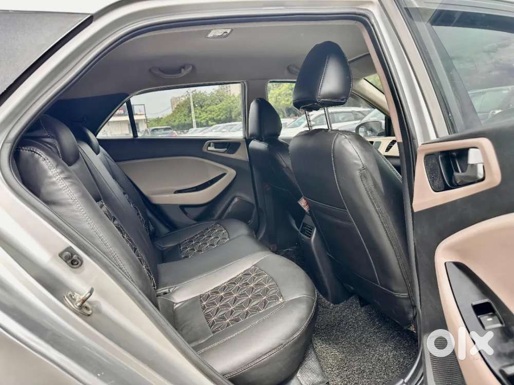 Hyundai Elite I20 Sportz (o) 1.4, 2015, Diesel