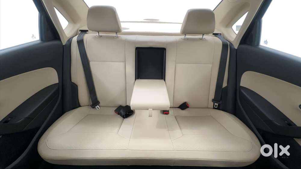 Volkswagen Vento 1.0 Highline Plus At, 2019, Petrol