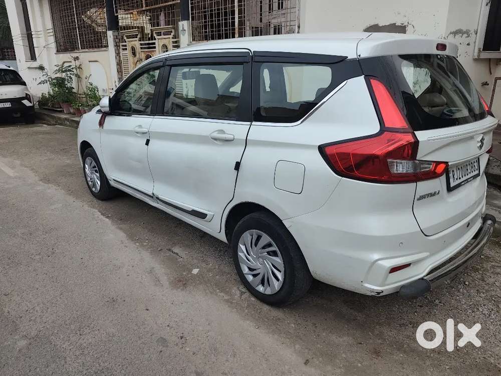 Maruti Suzuki Ertiga Vxi 2022