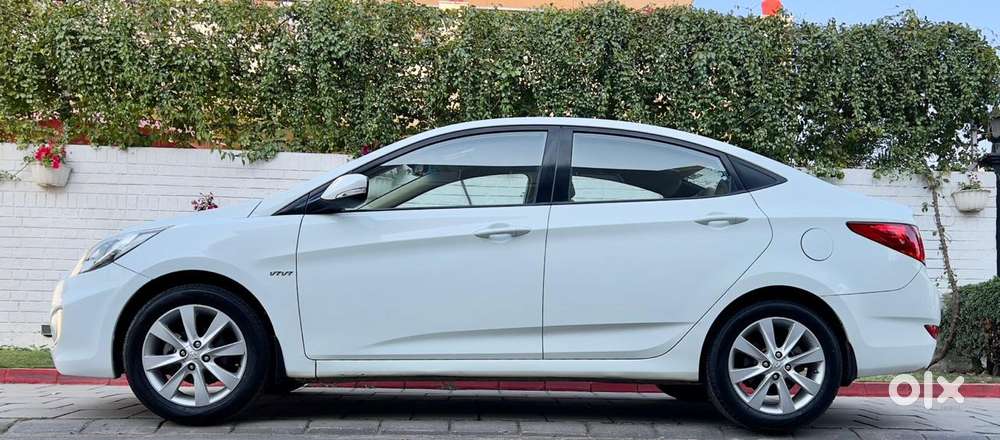 Hyundai Fluidic Verna 1.6 Vtvt Sx, 2012, Petrol