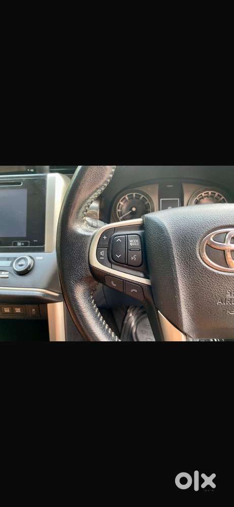 Toyota Innova Crysta 2017