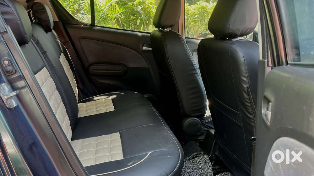 Maruti Suzuki Ritz Vxi, 2011, Petrol