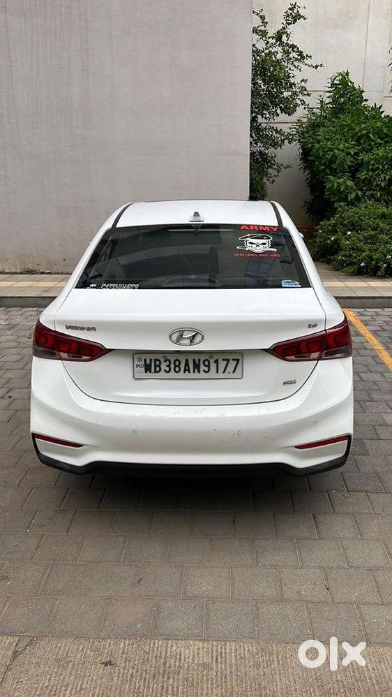 Hyundai Car 2018 Petrol Manual
