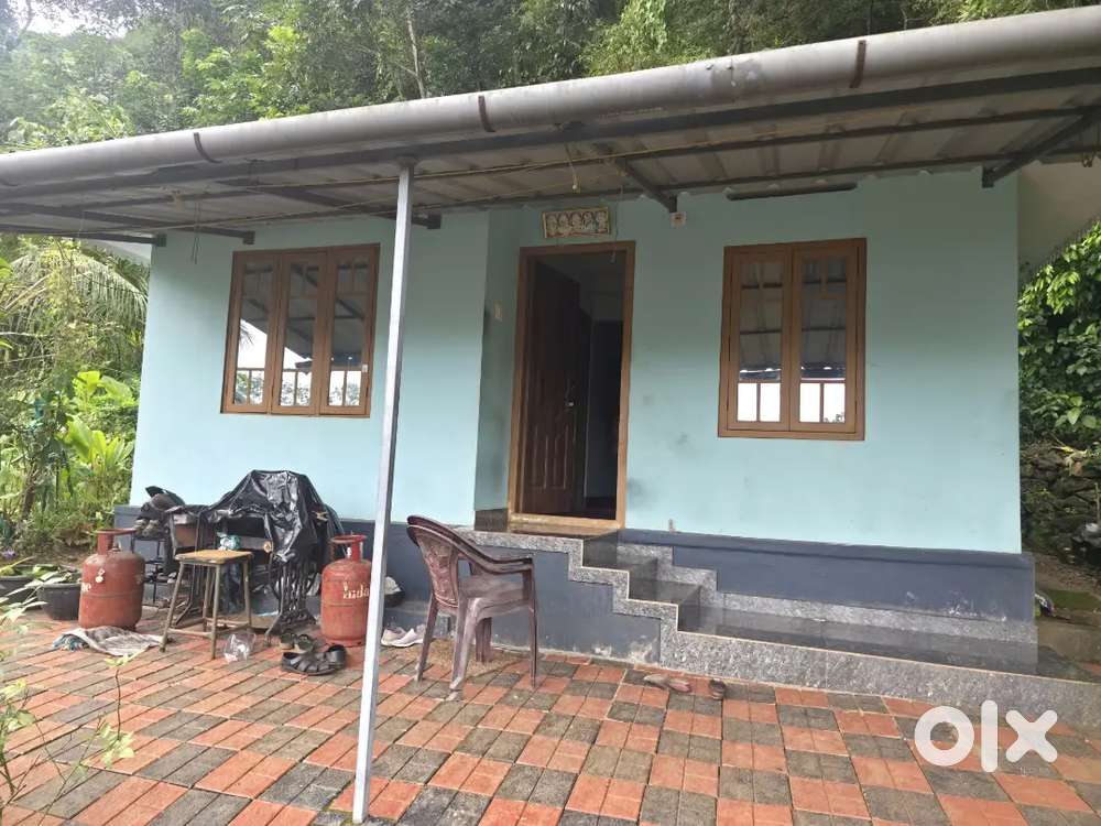 10 cent land and old home for sale. (15L – Negotiable)