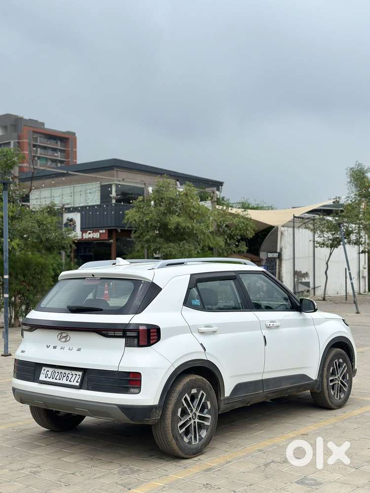 Hyundai Venue 1.5 Crdi Sx (o), 2023, Diesel